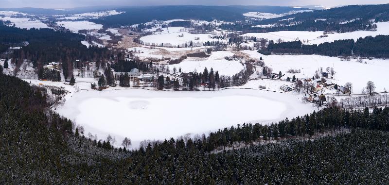 Orea Resort Devet Skal Vysocina Sněžné Dış mekan fotoğraf